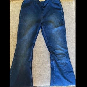Free People Penny Pull-On Flare Jeans, size 29